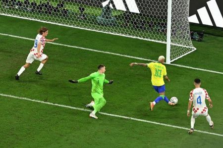 World Cup 2022.. penalty kicks give Croatia the pass to the semi-finals at the expense of Brazil